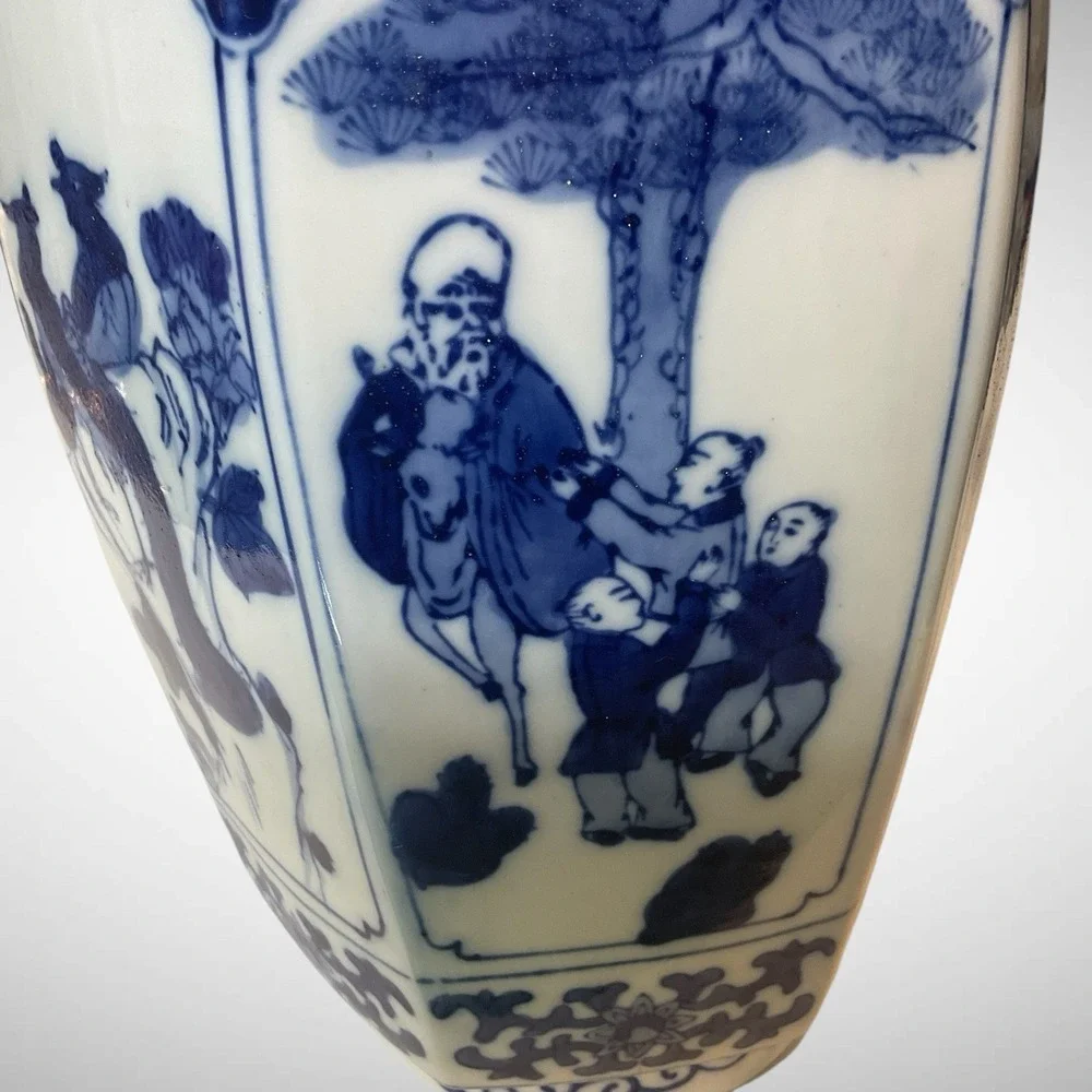 Vintage GAO Ancienne Porcelain Hand Painted‎ Chinese Hexagon Panelled Vase 18X10